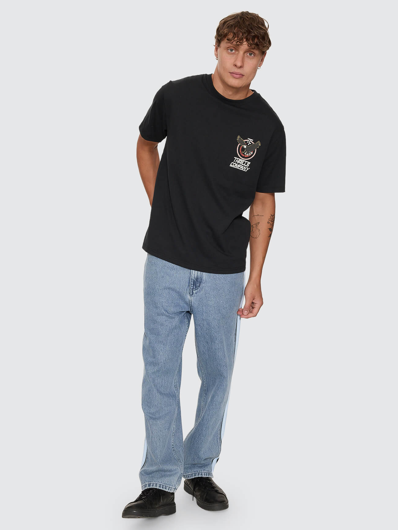 Servicing South Of Paradise Merch Tee - Washed Black XS
