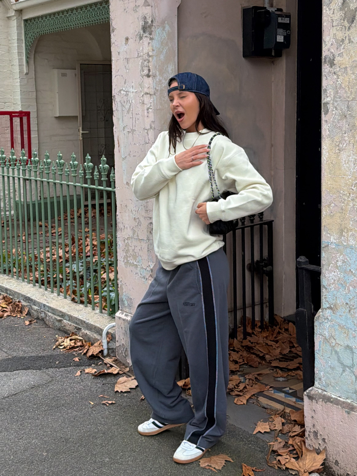 Minimal Thrills Slouch Crew - Butter Cream