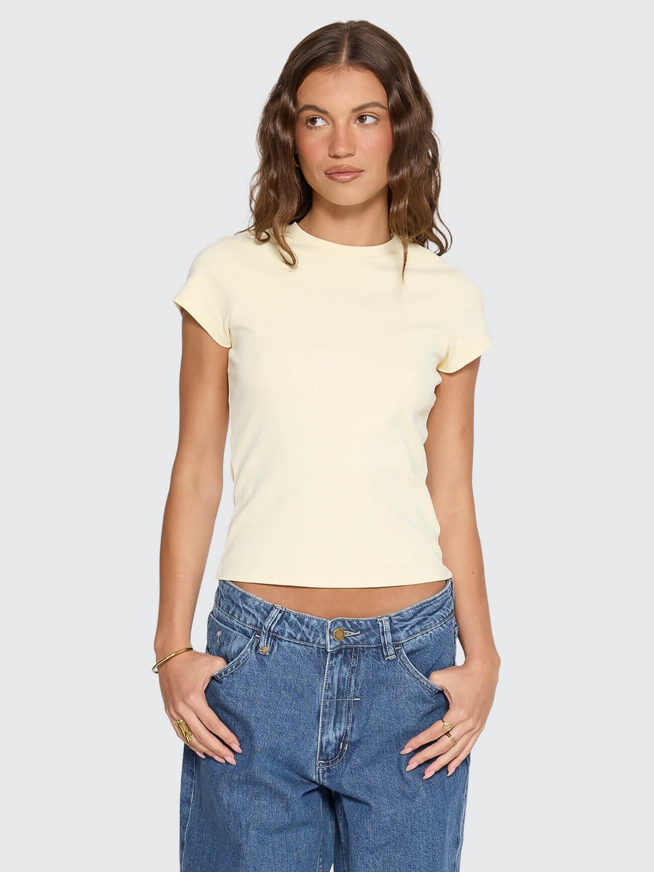 Thrills Club Tee - Butter 4