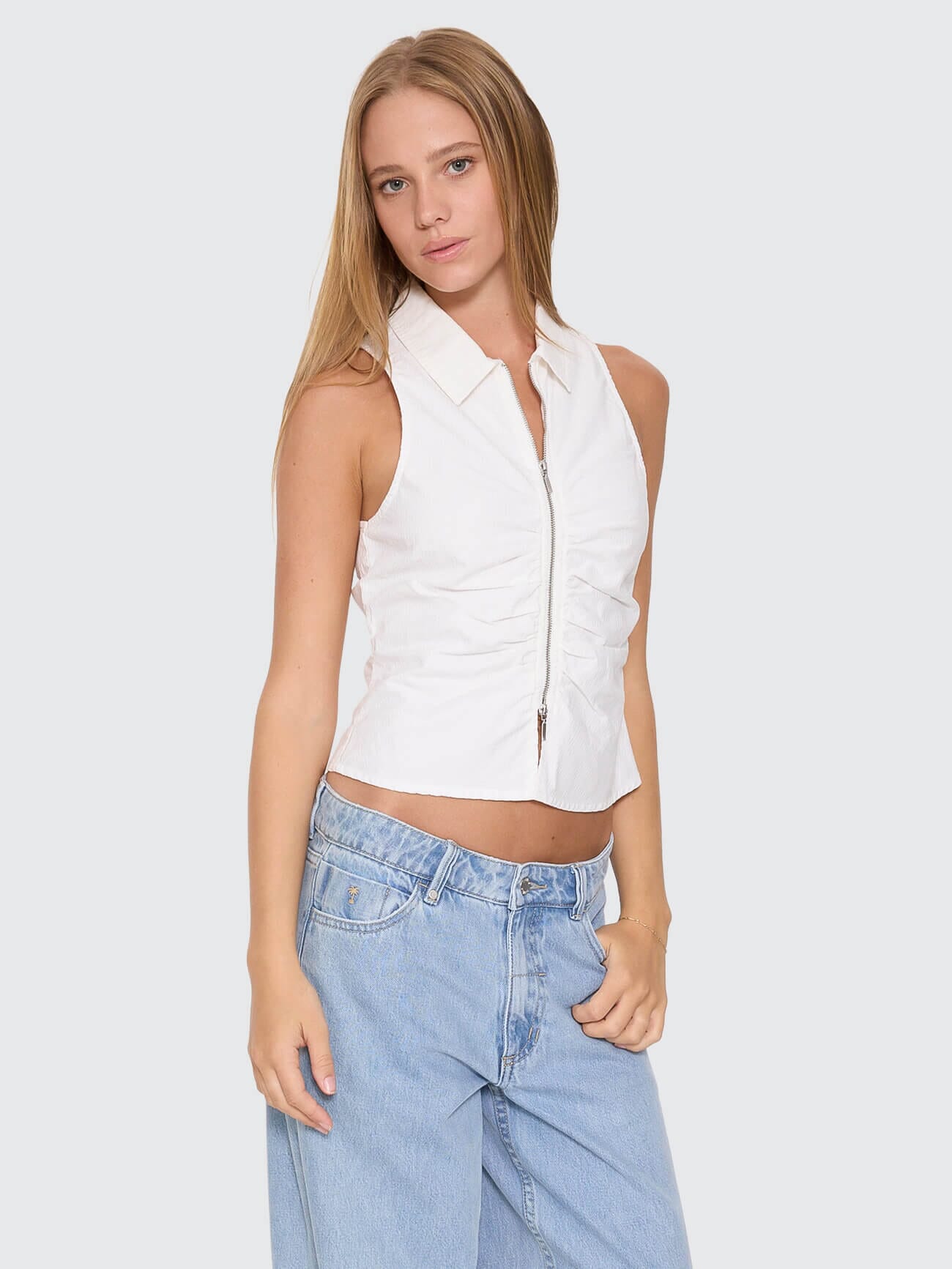 Andy Zip Sleeveless Shirt - White 4