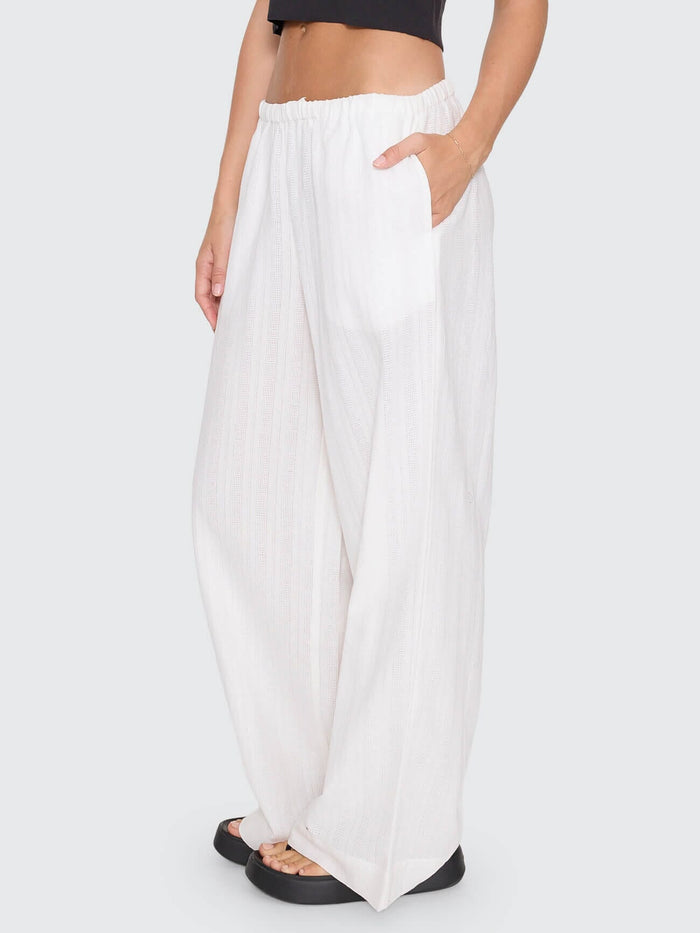 Unhinged Relaxed Pant - White 4