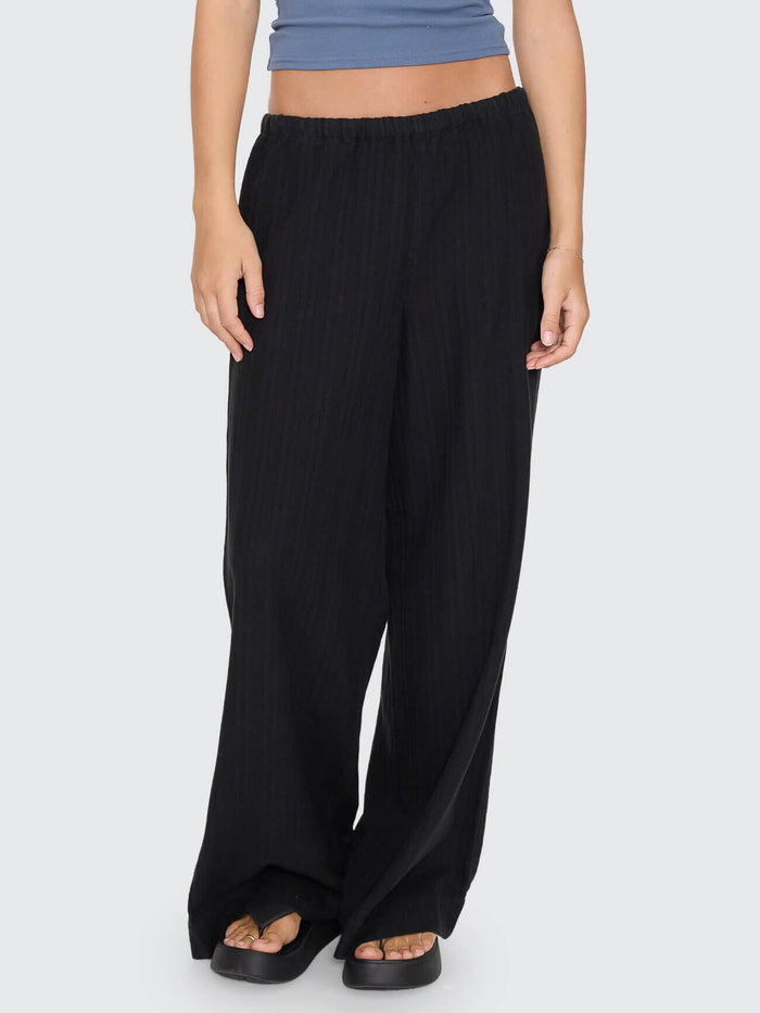 Unhinged Relaxed Pant - Washed Black 4