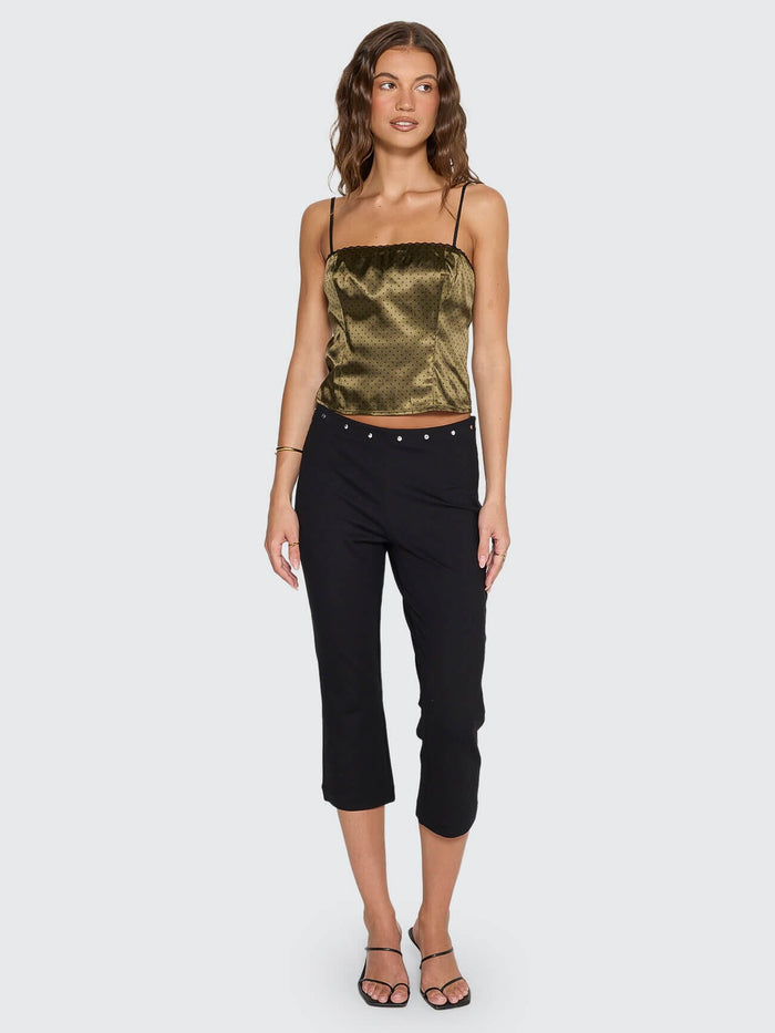 Zephyr Capri Pant - Black 4