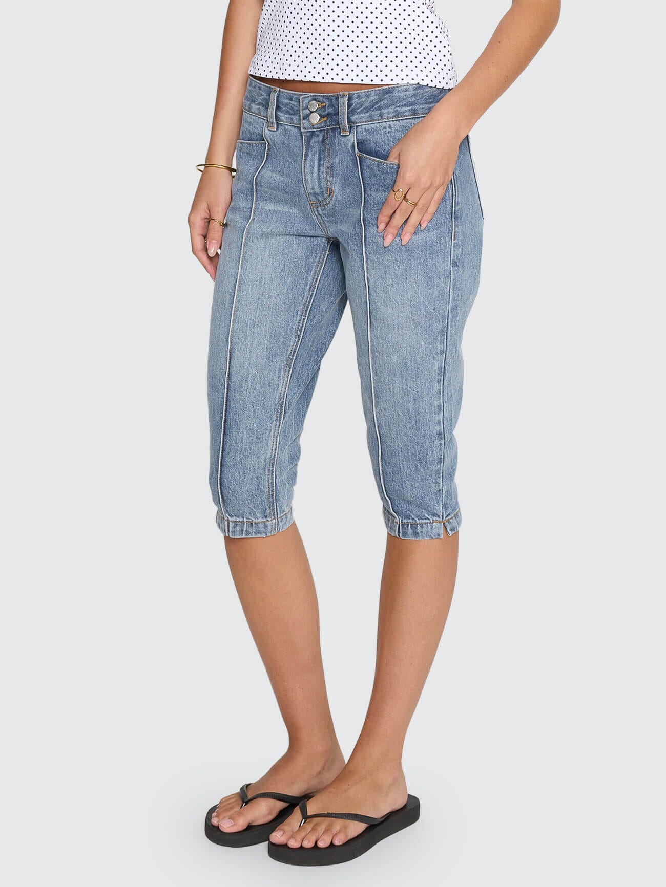 Dani Denim Capri - Rustic Fade 4
