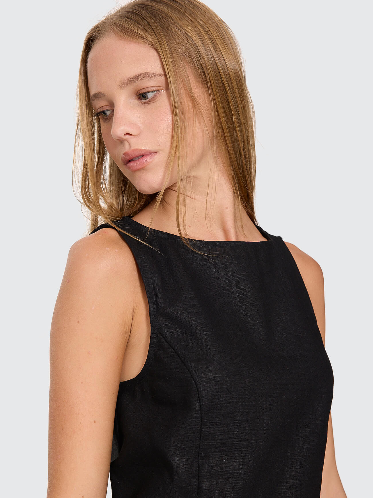 Knox Mini Dress - Black 4