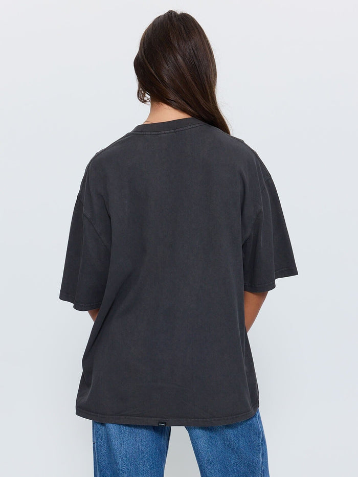 Break Point Oversized Tee - Dark Merch Black 4