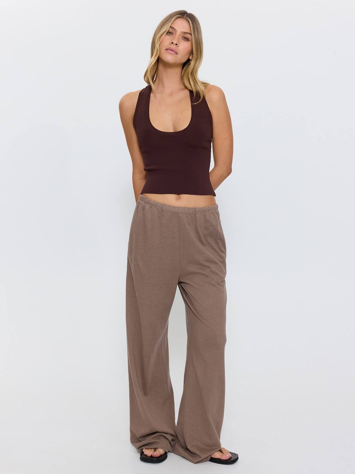Astra V Neck Tank - Cocoa 4