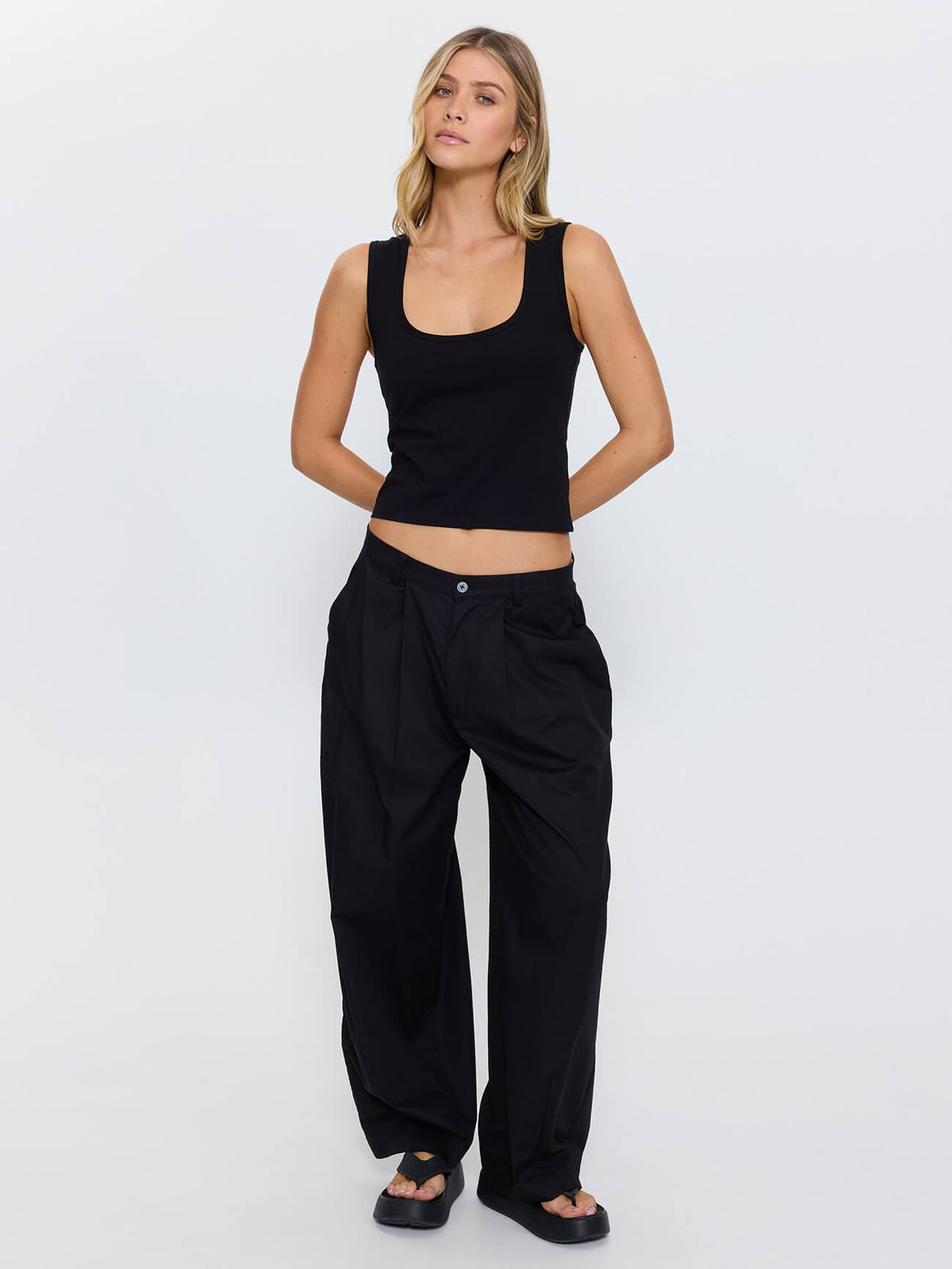 Evolve Square Neck Tank - Black 4