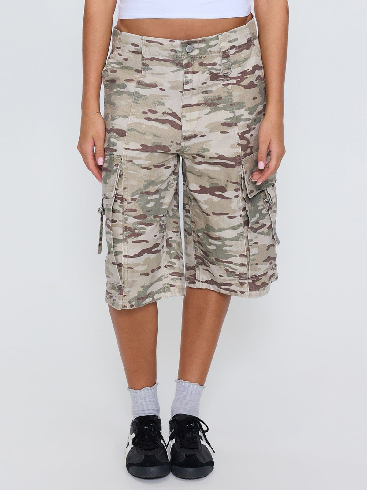 Scout Camo Cargo Short - Desert Camo