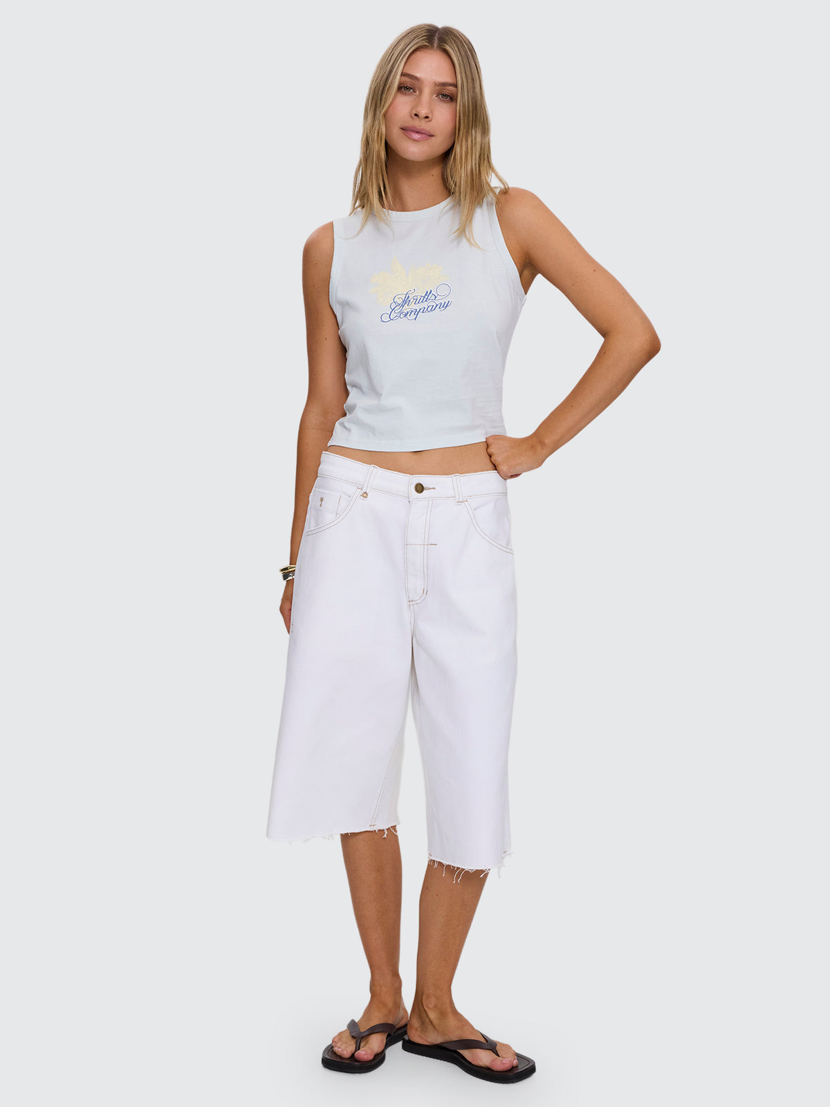 Darcy Low Rise Embro Short - Vintage White 4