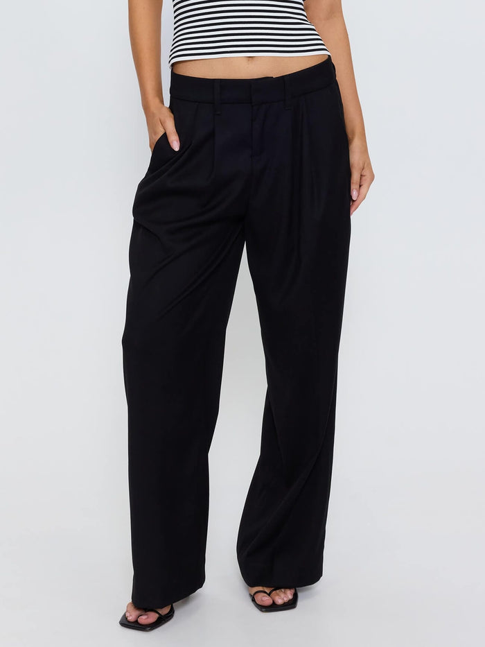 Banks Pleated Low Rise Pant - Black 4