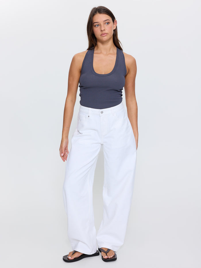 Sloane Low Rise Barrel Jean - Whiteout