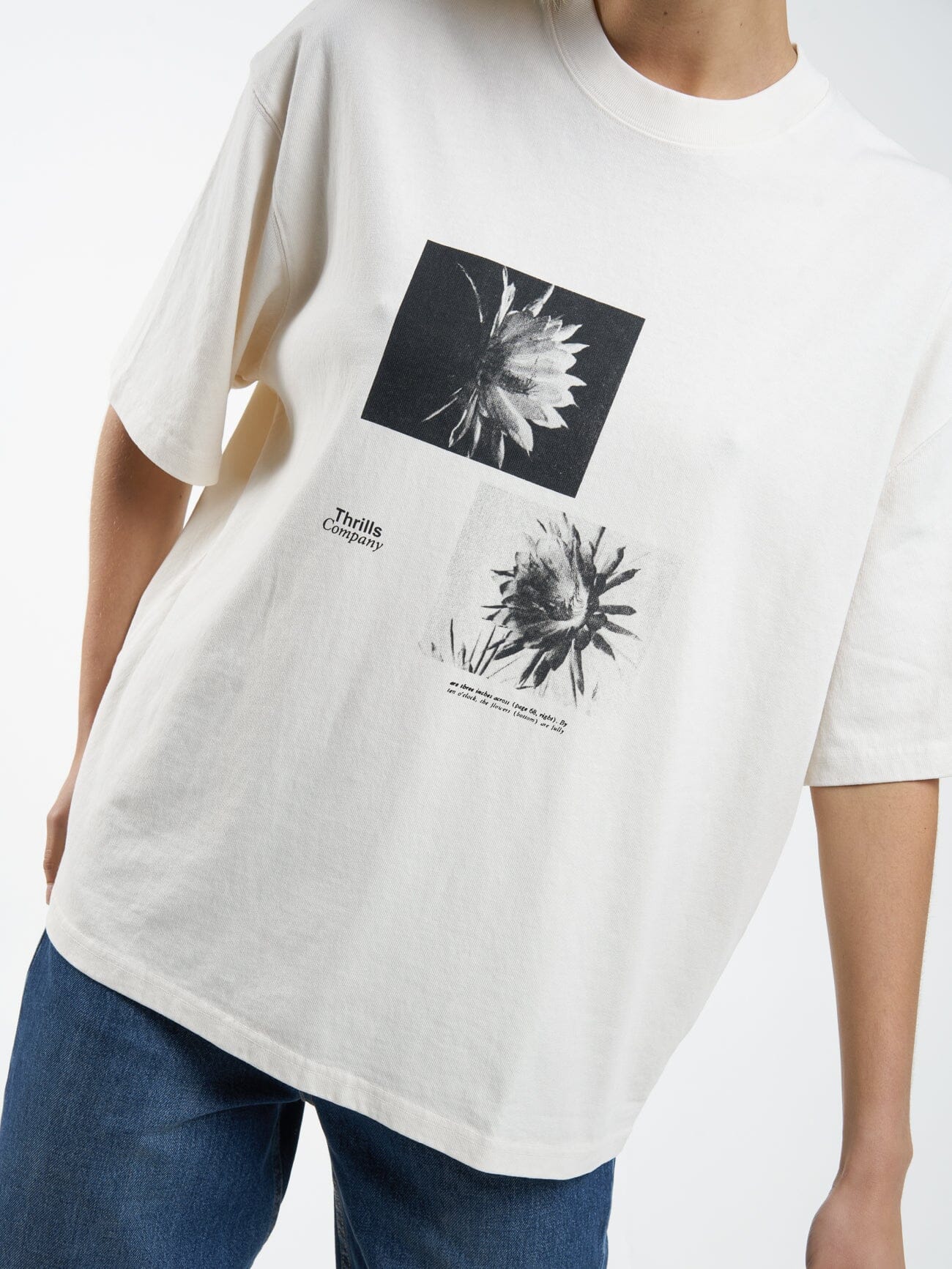 Dark Lily Oversized Tee - Heritage White