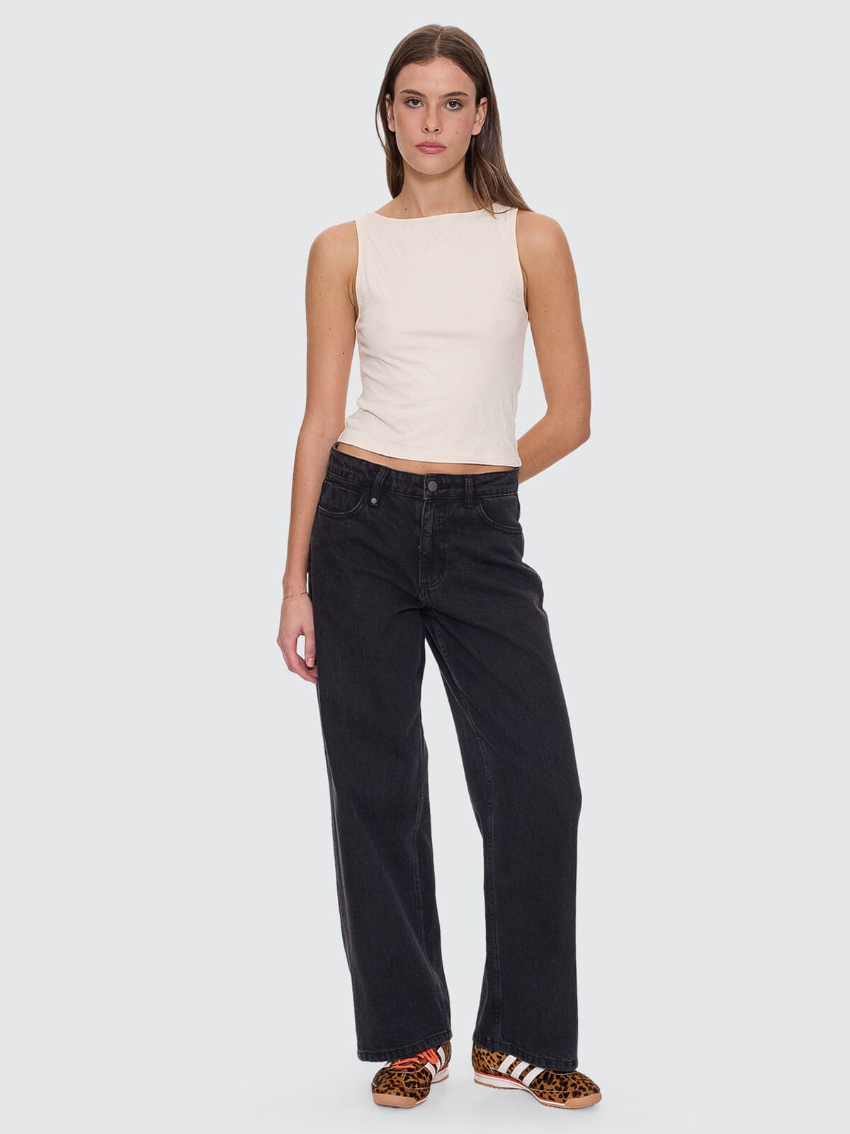 Bounty Tank - Heritage White 4