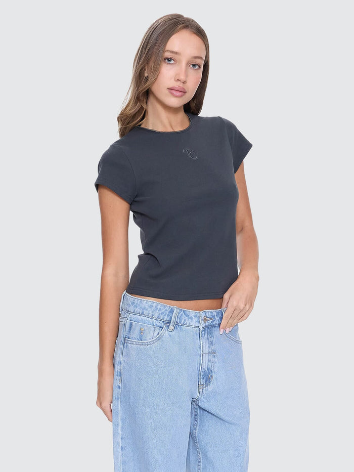 Priority Club Tee - Carbon 4