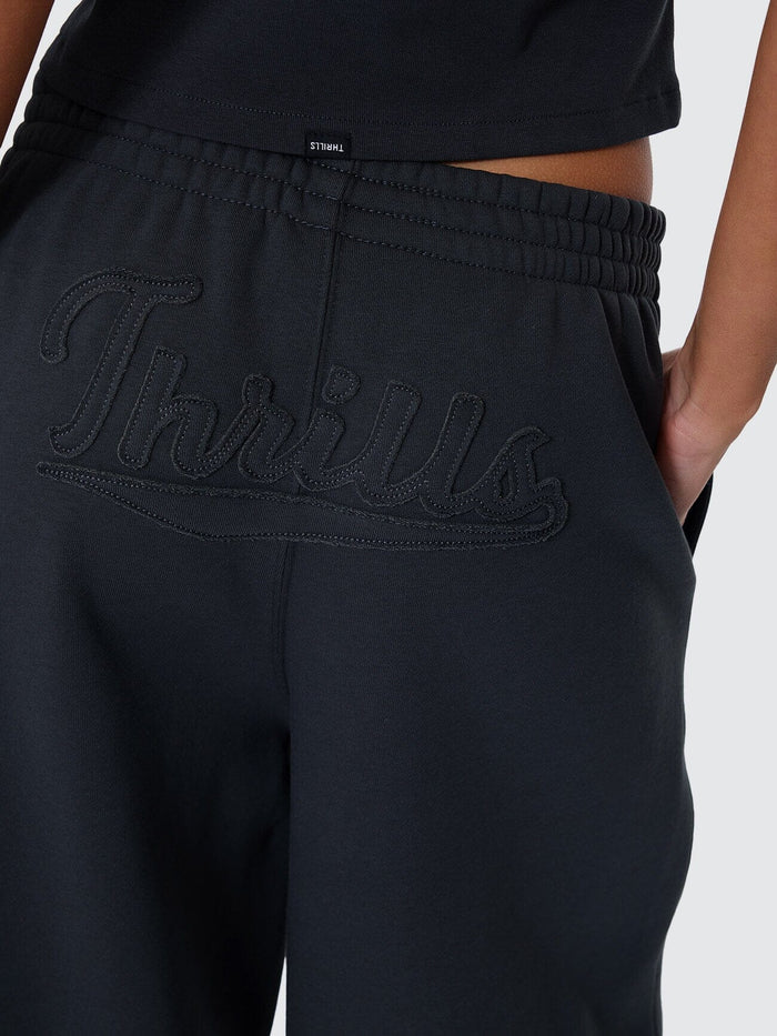 Playmaker Track Pant - Carbon 4