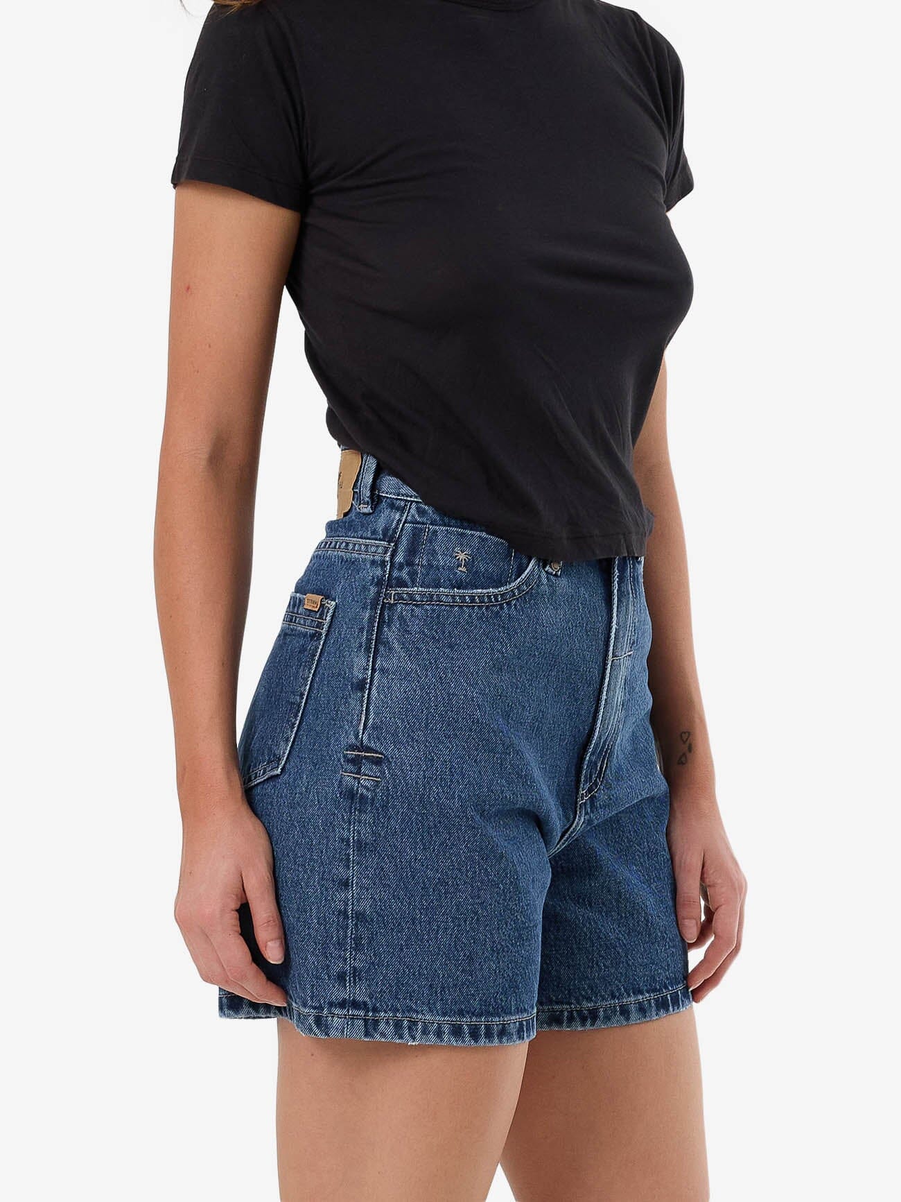 Koko Short - Vintage Rinse Blue 4
