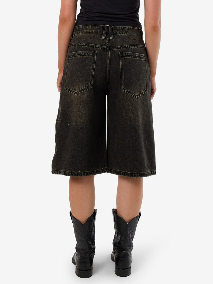 Darcy Short - Dirty Olive Black 4