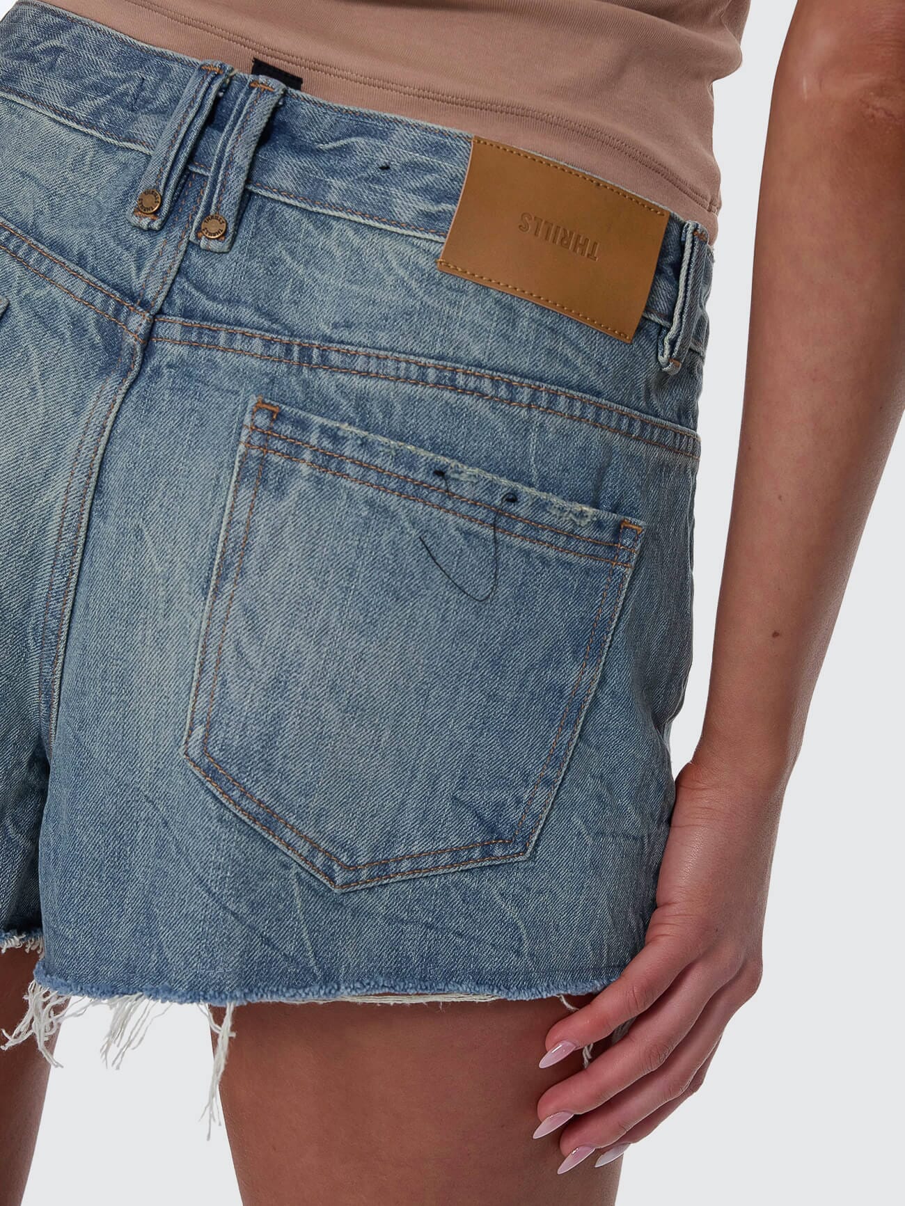 Lola Low Rise Baggy Short - Dirty Crinkle Blue 4