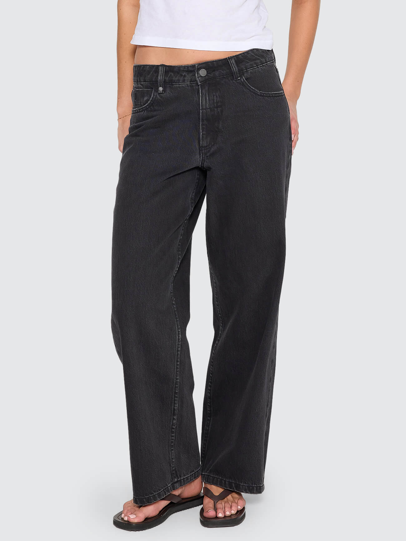Billie Low Rise Baggy Jean - Aged Black