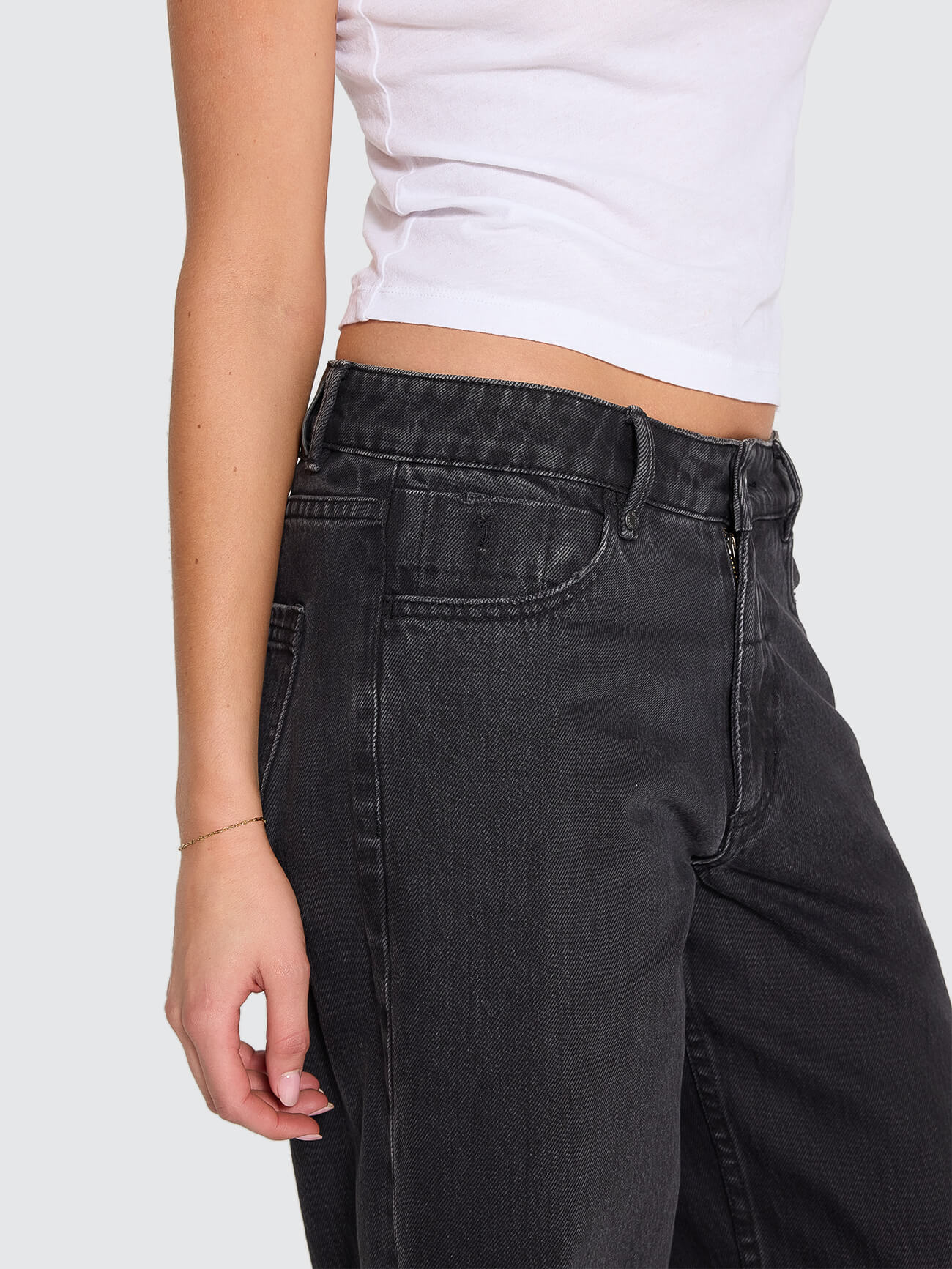 Billie Low Rise Baggy Jean - Aged Black