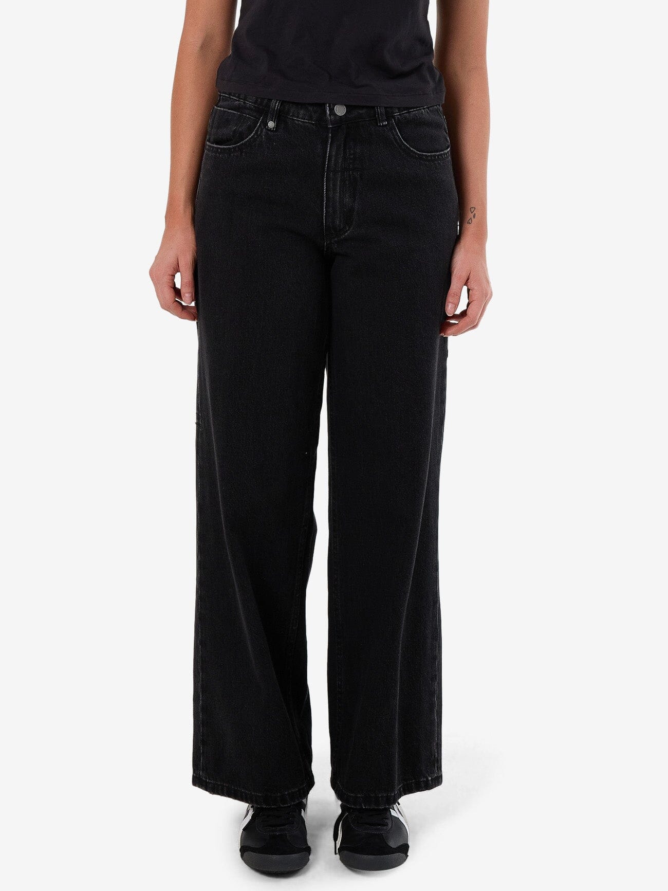 Billie Low Rise Baggy Jean - Aged Black 4