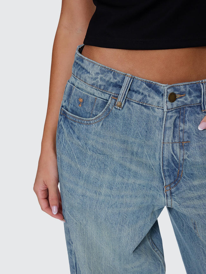 Billie Low Rise Baggy Jean - Dirty Crinkle Blue 4