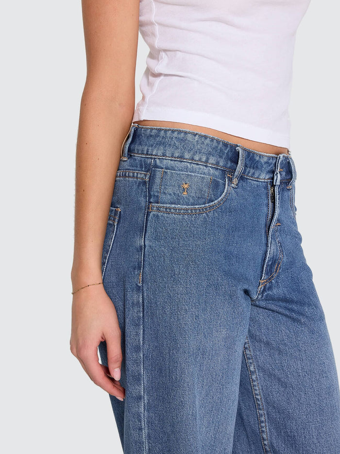 Billie Low Rise Baggy Jean - Darker Dust Blue
