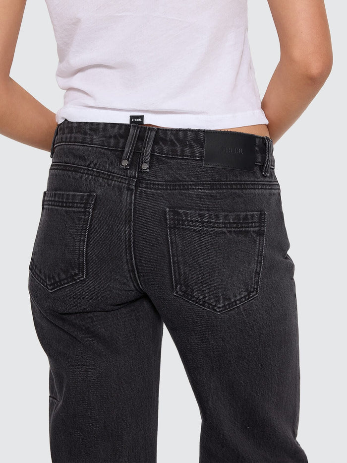 Saskia Low Rise Straight Jean - Aged Black