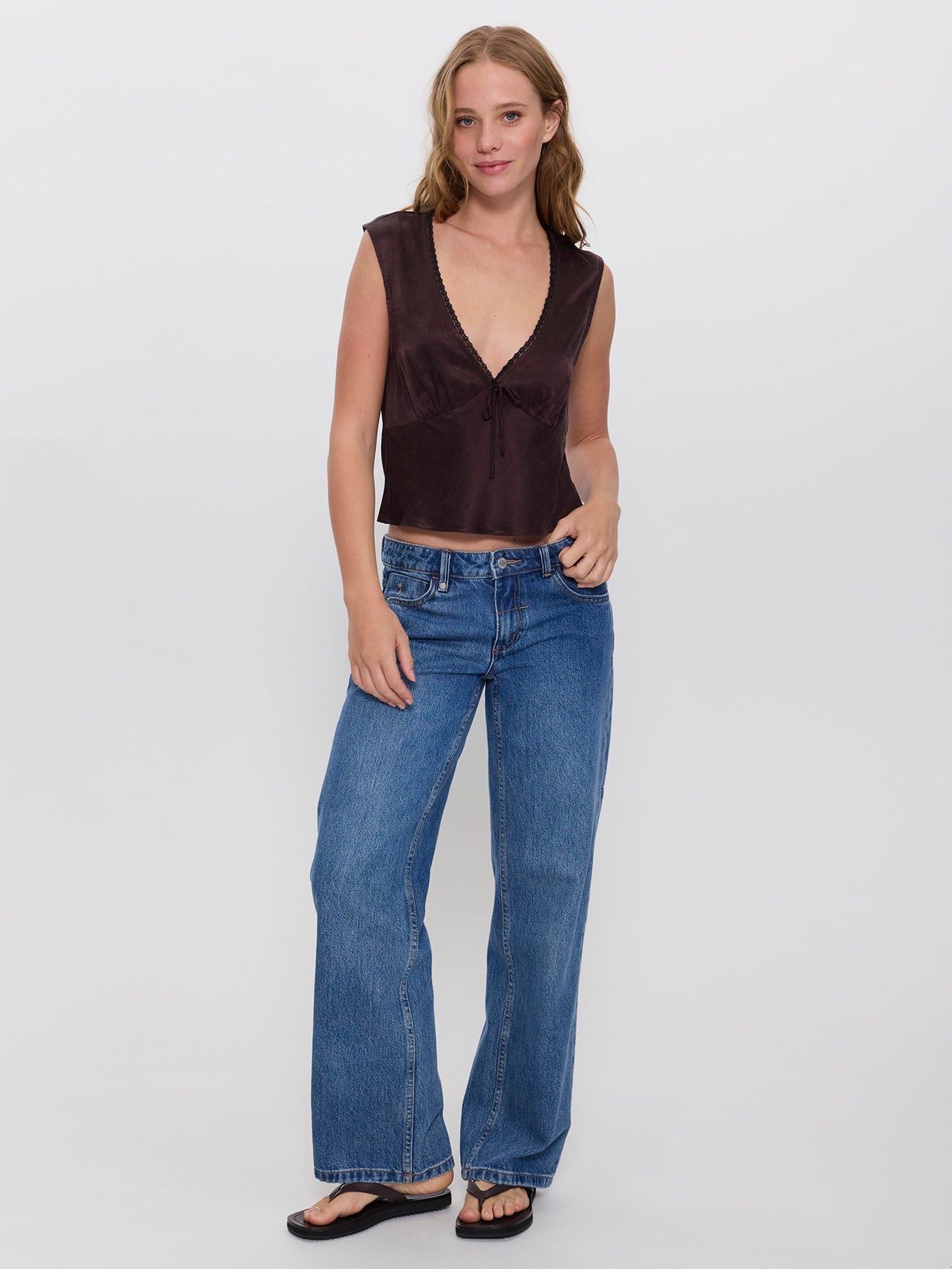 Saskia Low Rise Straight Jean - Darker Dust Blue 4