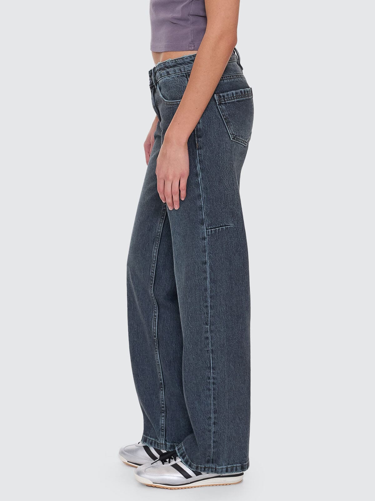 Saskia Low Rise Straight Jean - Metal Blue 4