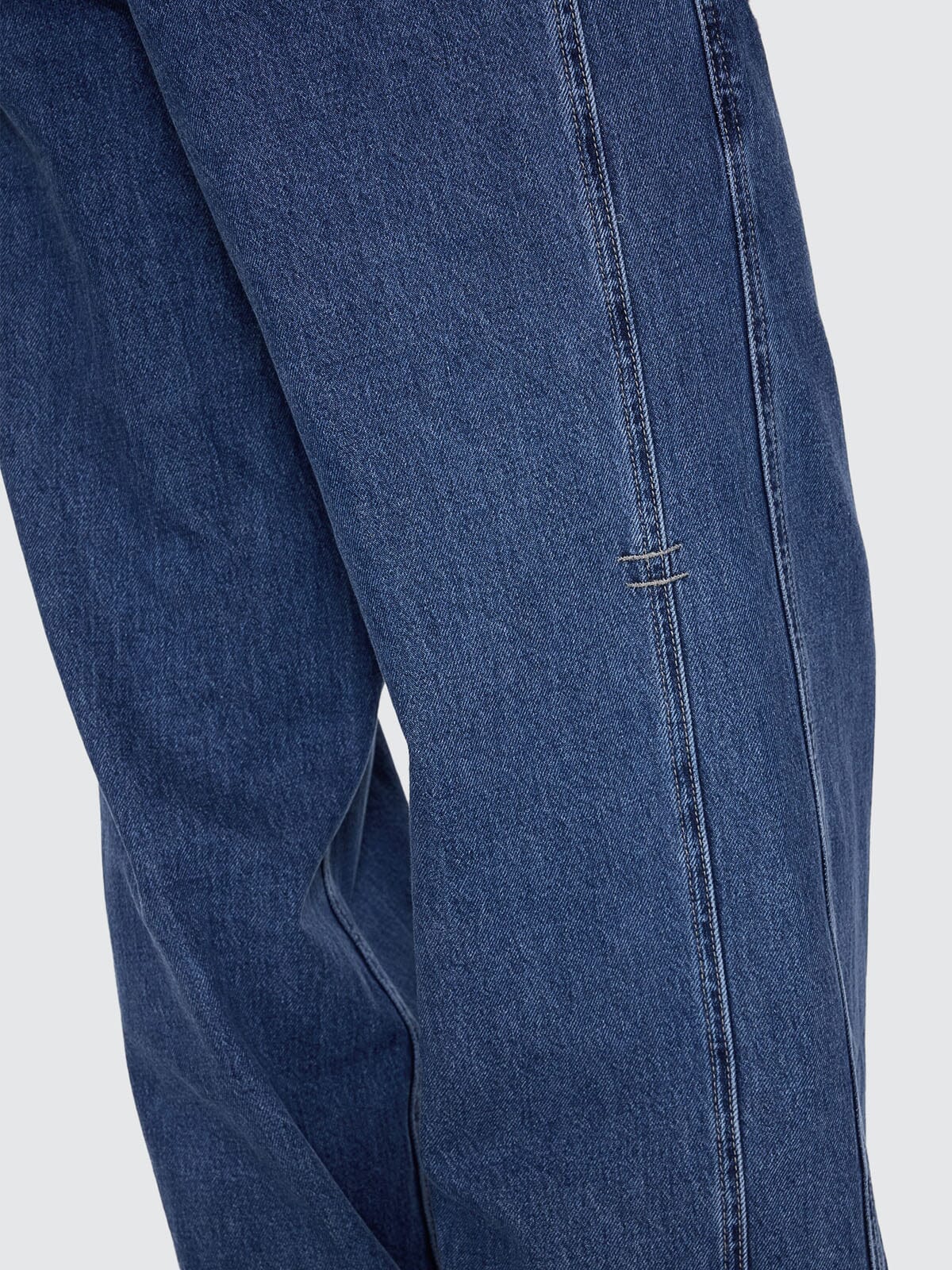 Ashton High Rise Wide Jean Tall fit - Vintage Rinse Blue 4