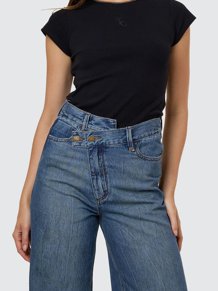 Kai Wrap Jean - Vanish Mid Blue 4