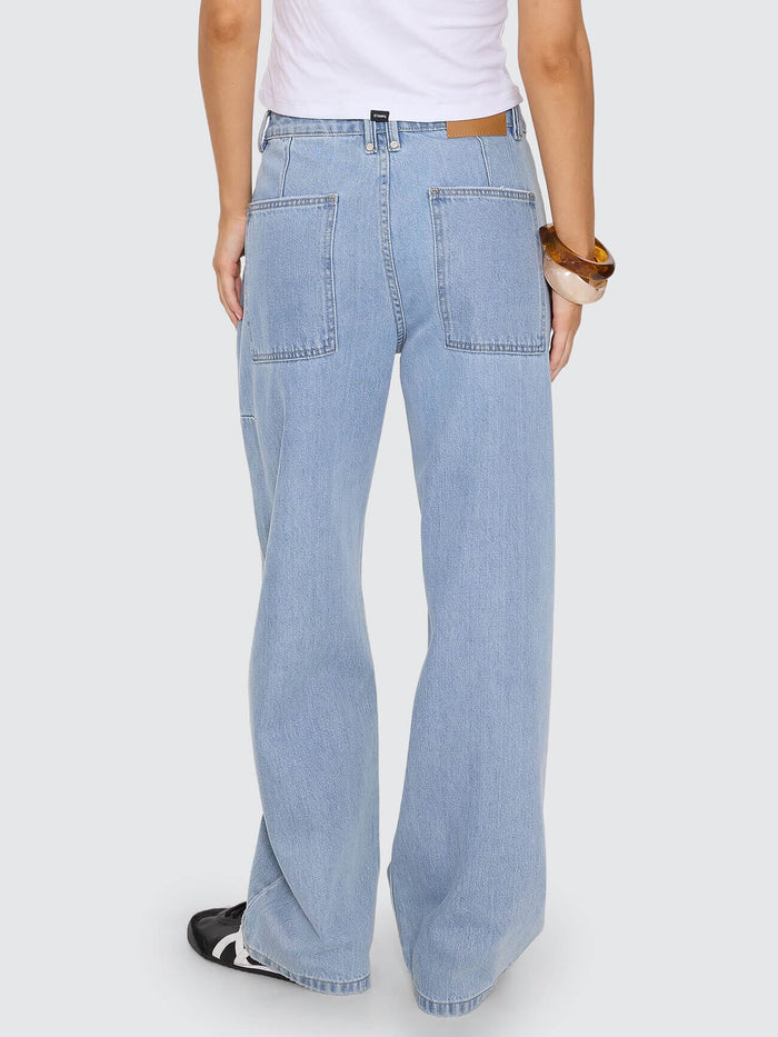 Sloane Low Rise Barrel Jean - Ageless Blue 4