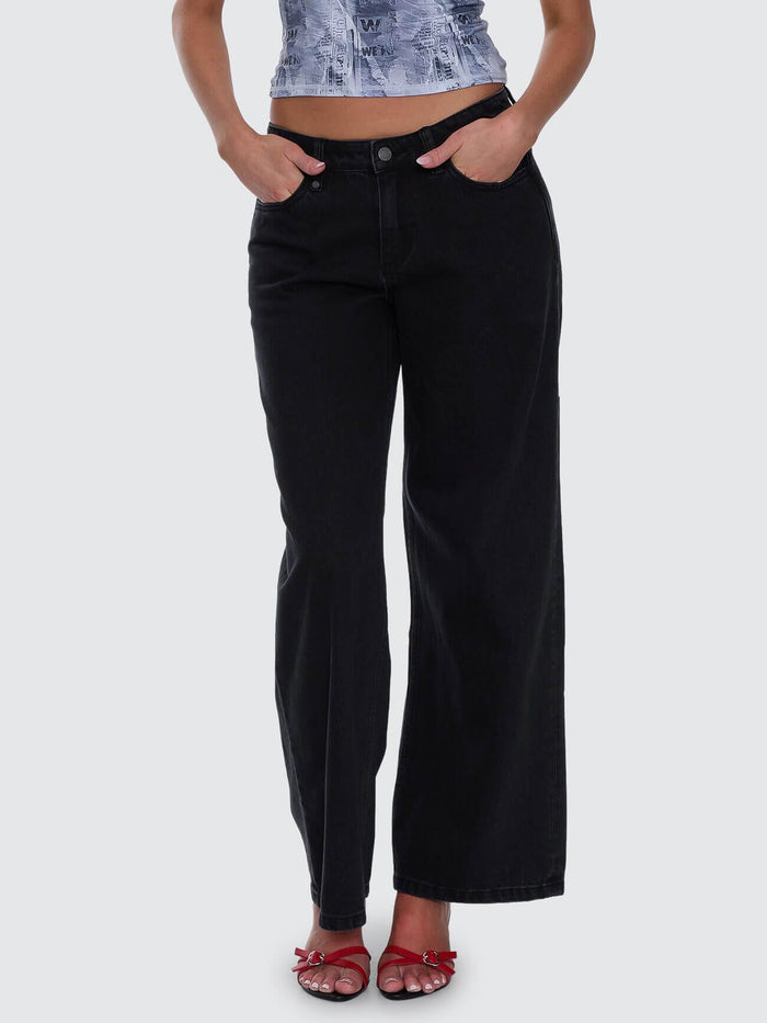 Hunter Low Rise Wide Jean - Aged Black 4