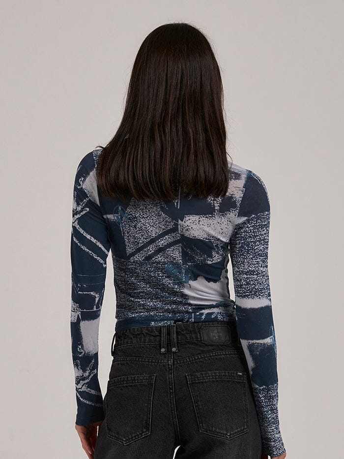 Alchemy Long Sleeve Mesh Top - New Teal