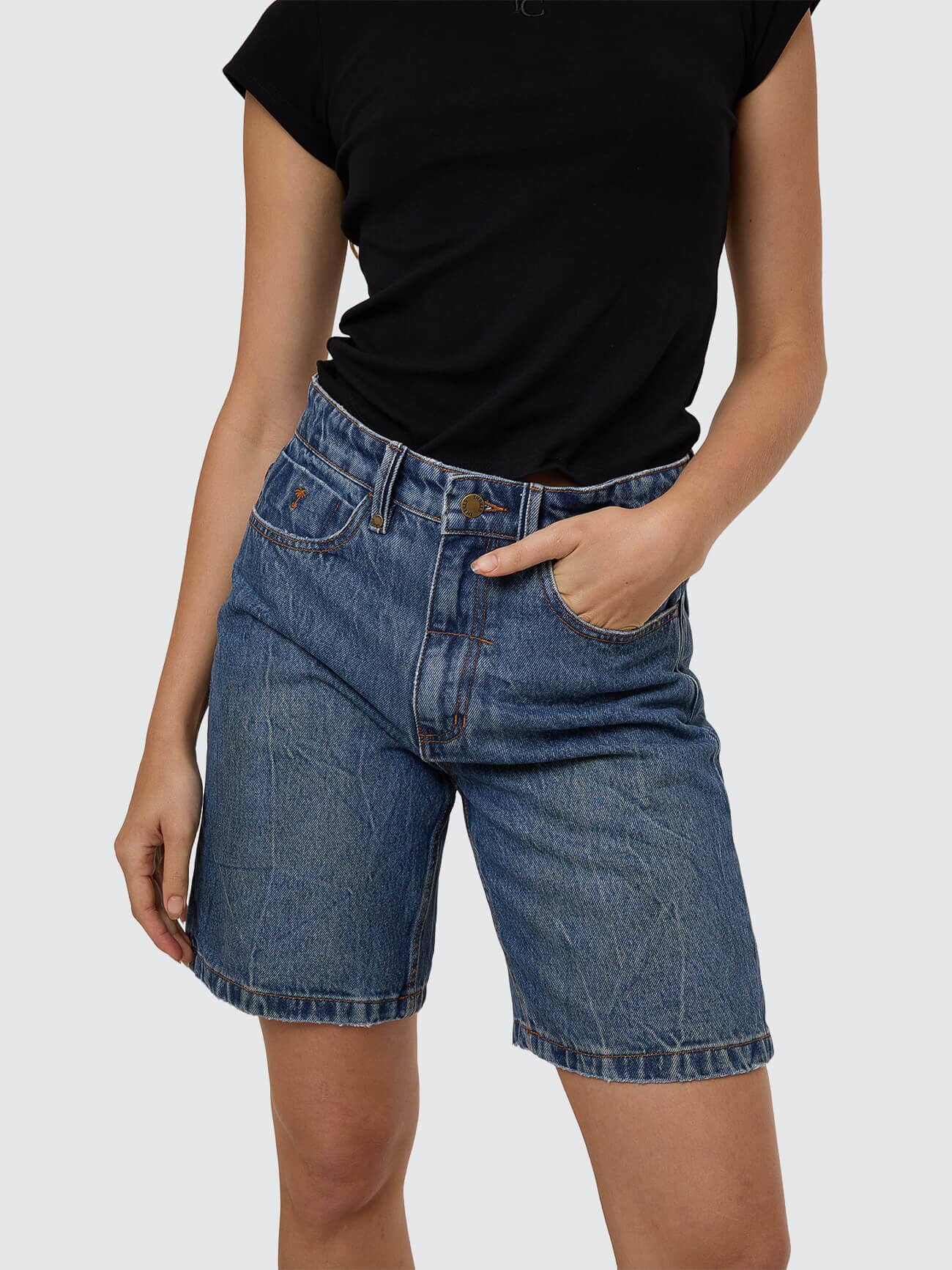 Dopamine Reagan Slouch Short - Vanish Mid Blue