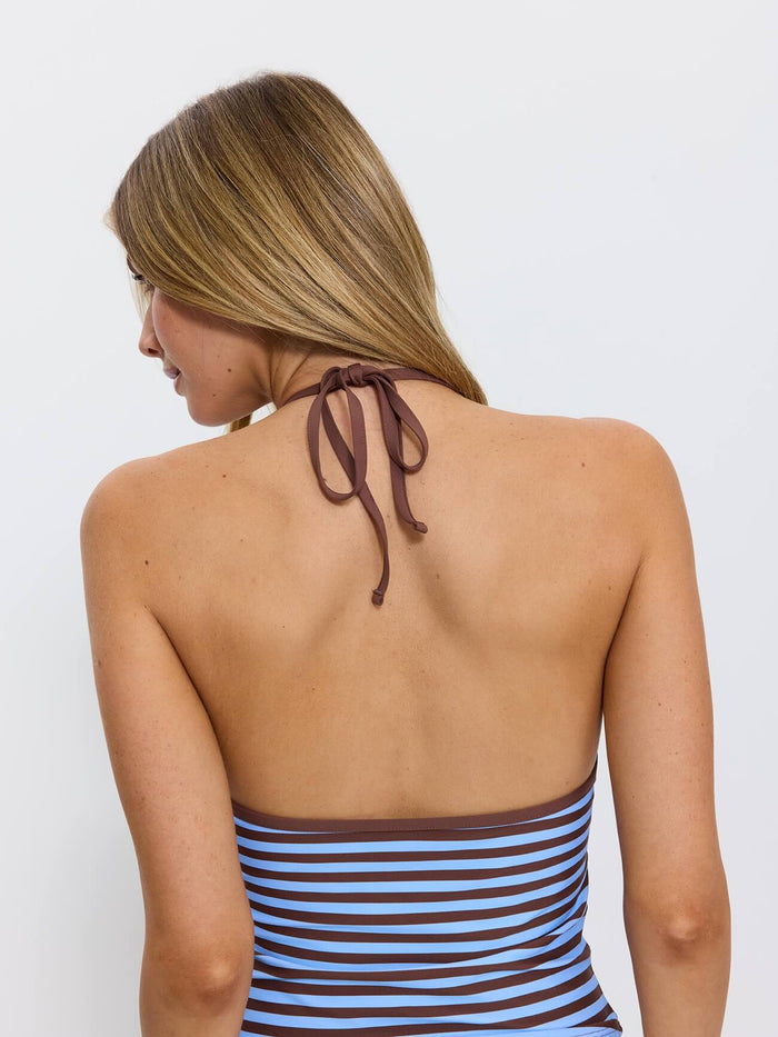 Circuit Breaker Halter Tank - Ice Choc 4