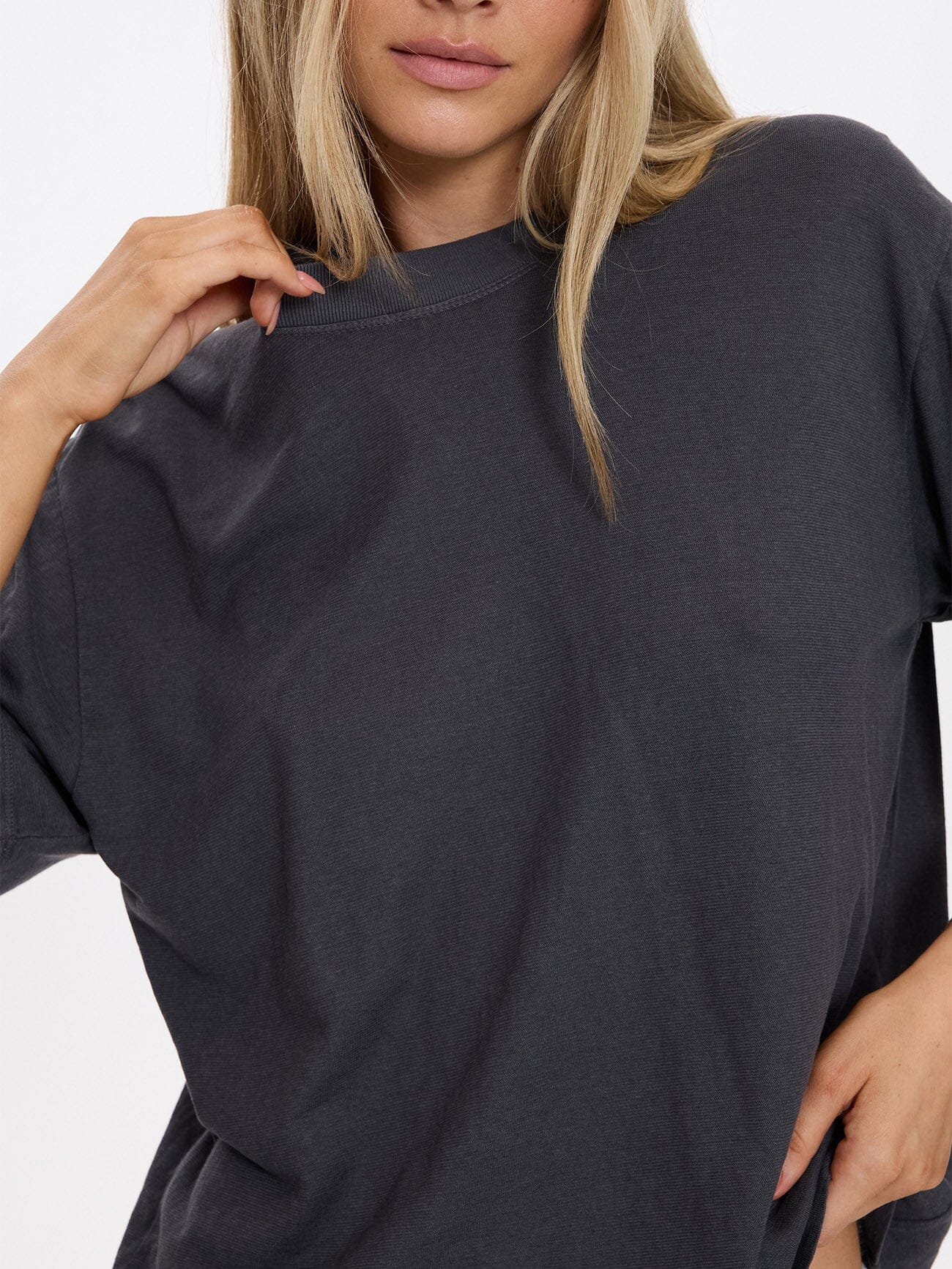 Hemp Square Tee - Ebony 4