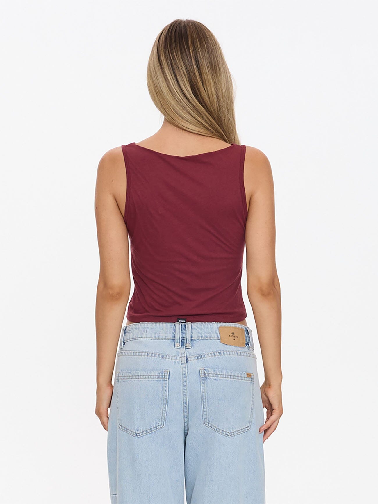 Bounty Tank - Garnet Red 4