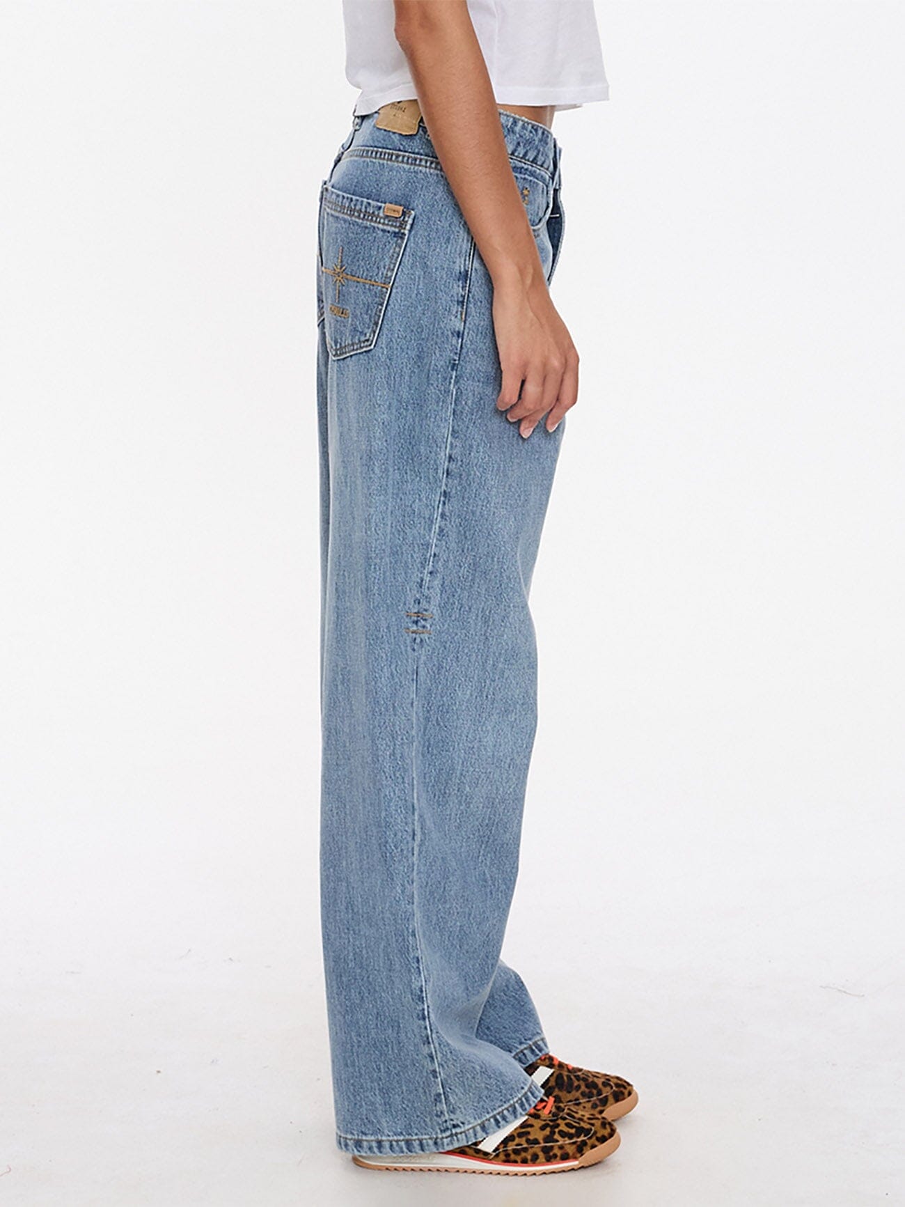 Billie Low Rise Baggy Dopamine Jean - Rustic Fade