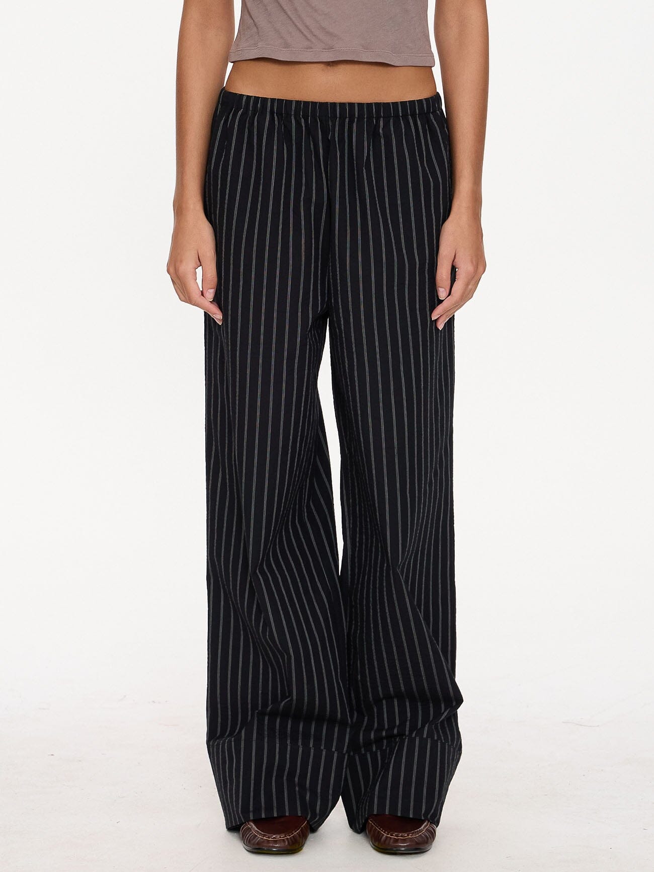 Unwind Stripe Pant - Black 4