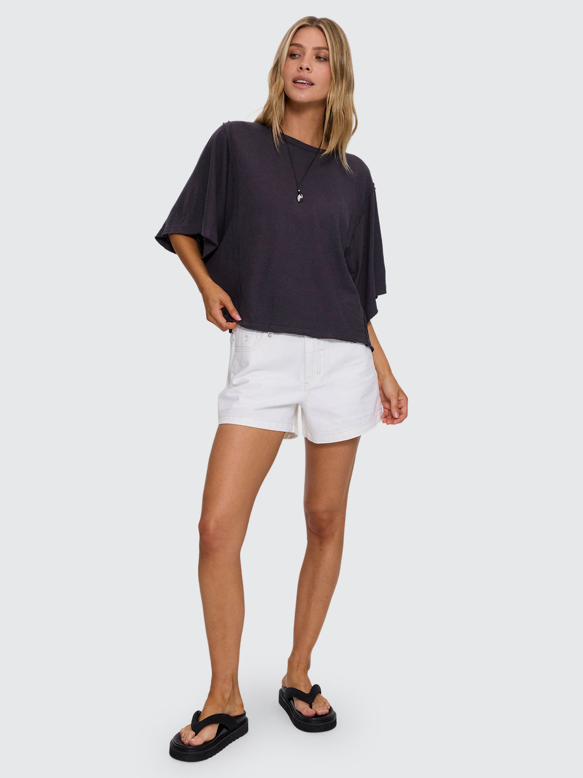 Hemp Extended Shoulder Tee - Ebony 4