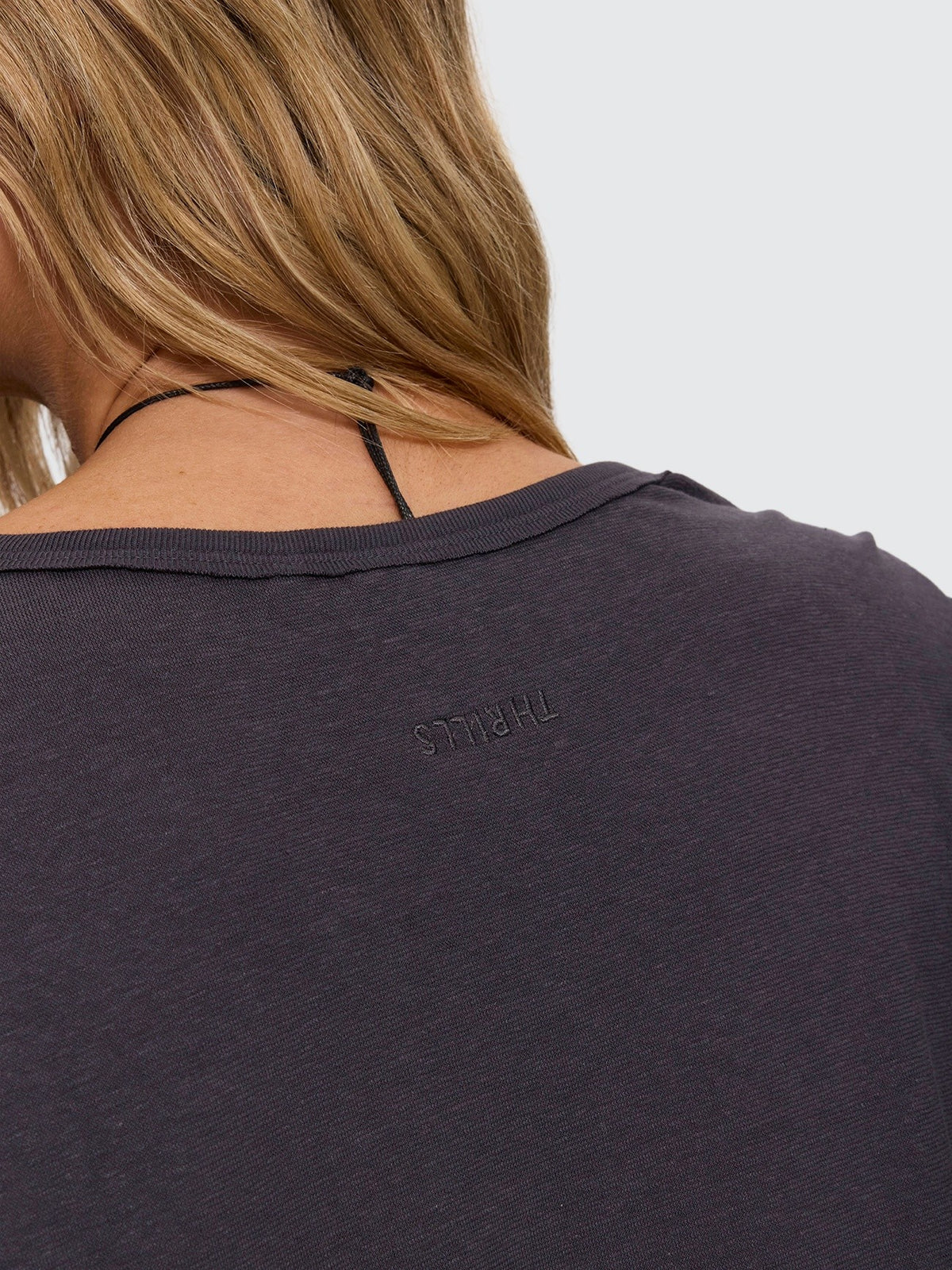 Hemp Extended Shoulder Tee - Ebony 4