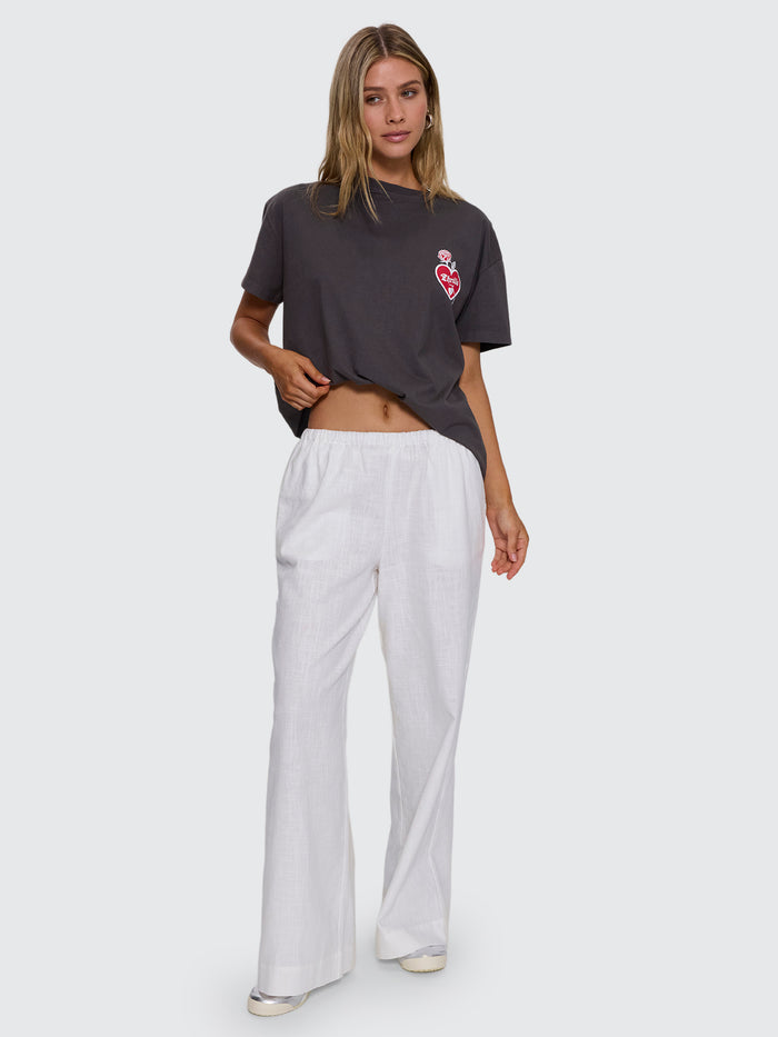 Pluckable Easy Tee - Merch Black 4