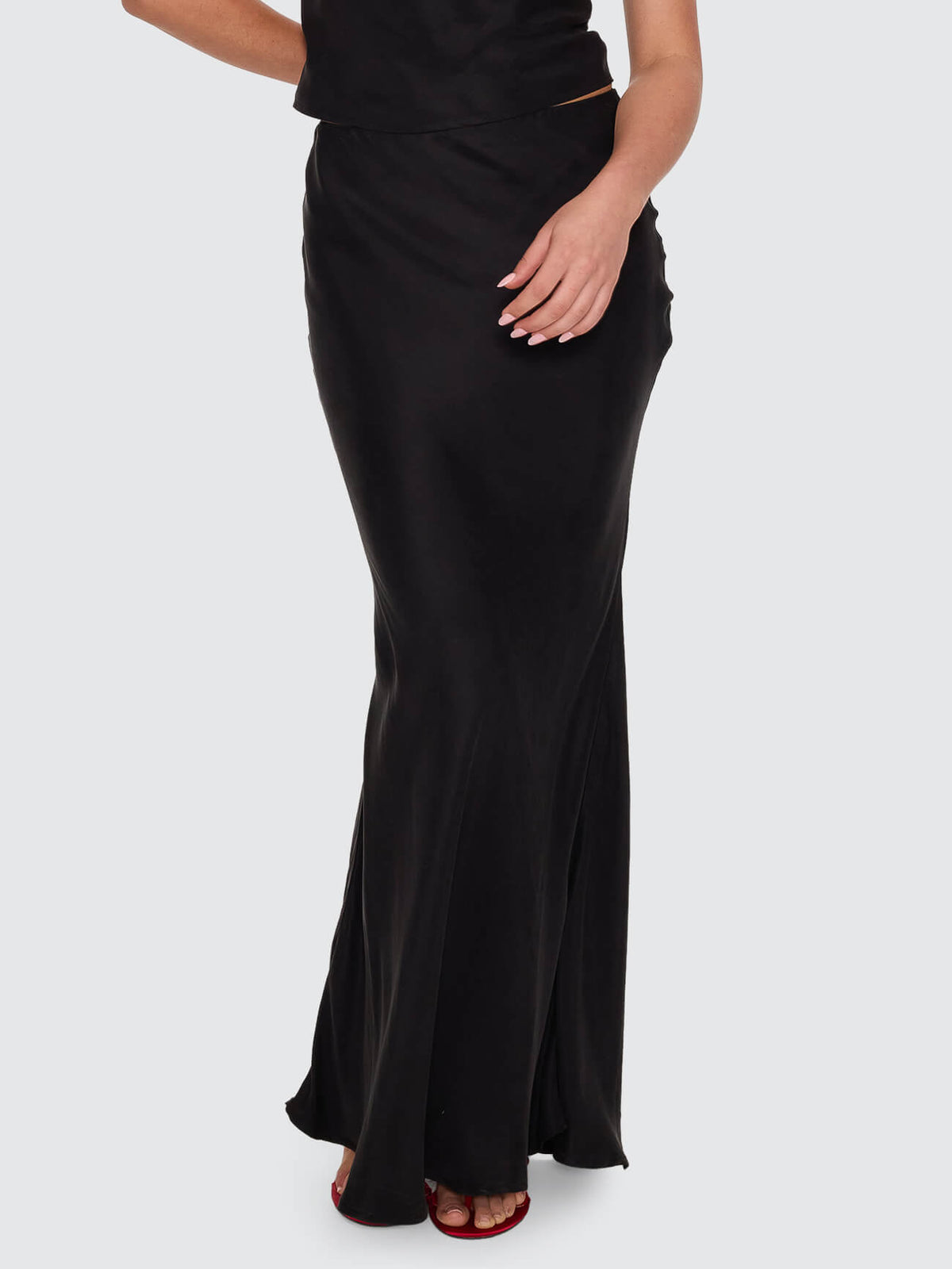 Rhea Bias Maxi Skirt - Black 4
