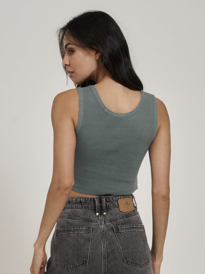 Ewing Crop Rib Singlet - Scrubs Green