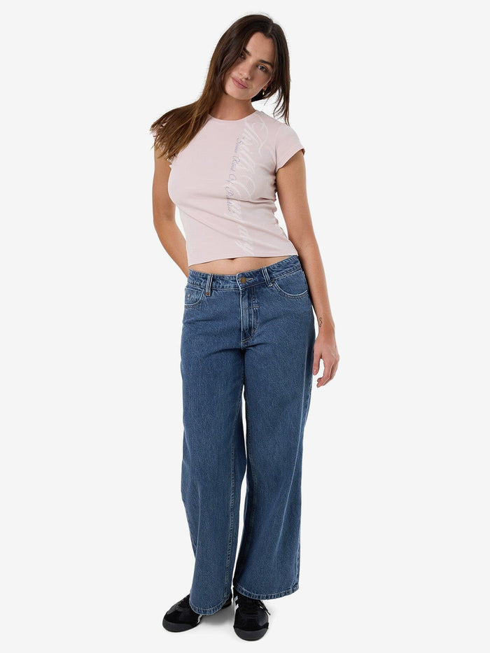 Suspended In Time Club Tee - Mauve Chalk 4