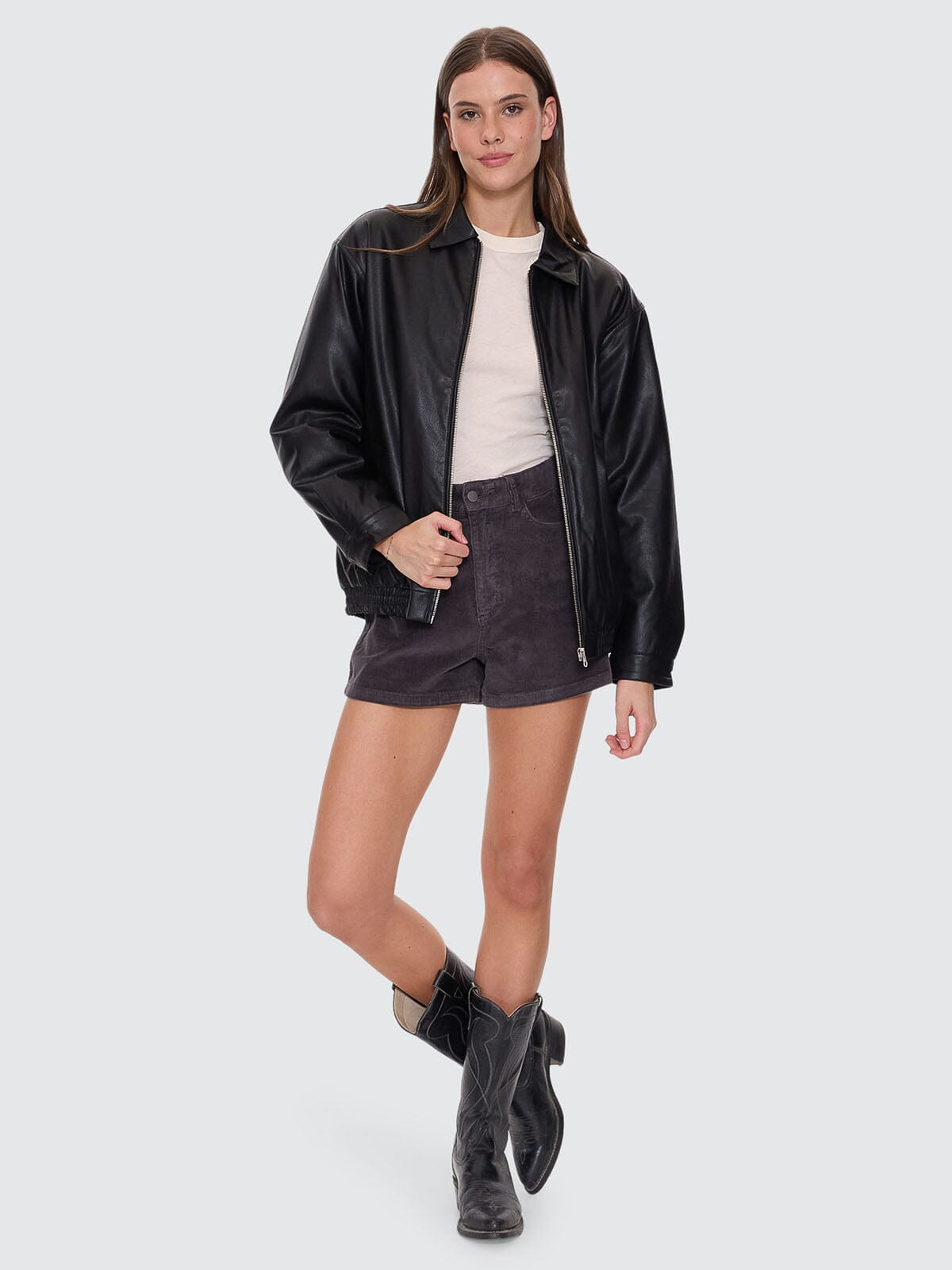 Erica Cord Short - Dark Charcoal 4