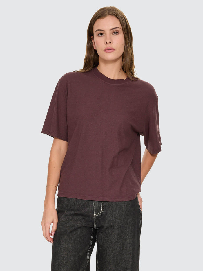 Hemp Square Tee - Aubergine 4